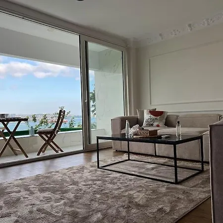 Comelivego Bosphorus Apartment